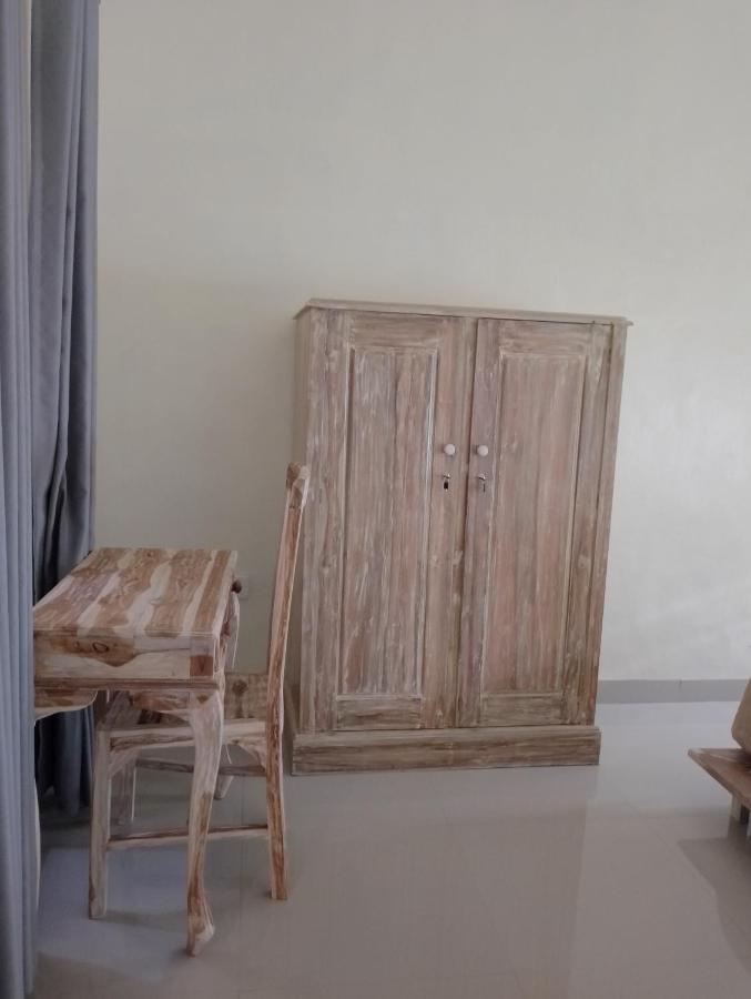 Yanti Guest House Canggu Esterno foto